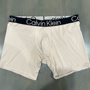 Calvin Klein NEW microfiber stretch boxers